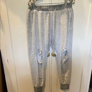 Chinese Laundry Light Gray womens Joggers